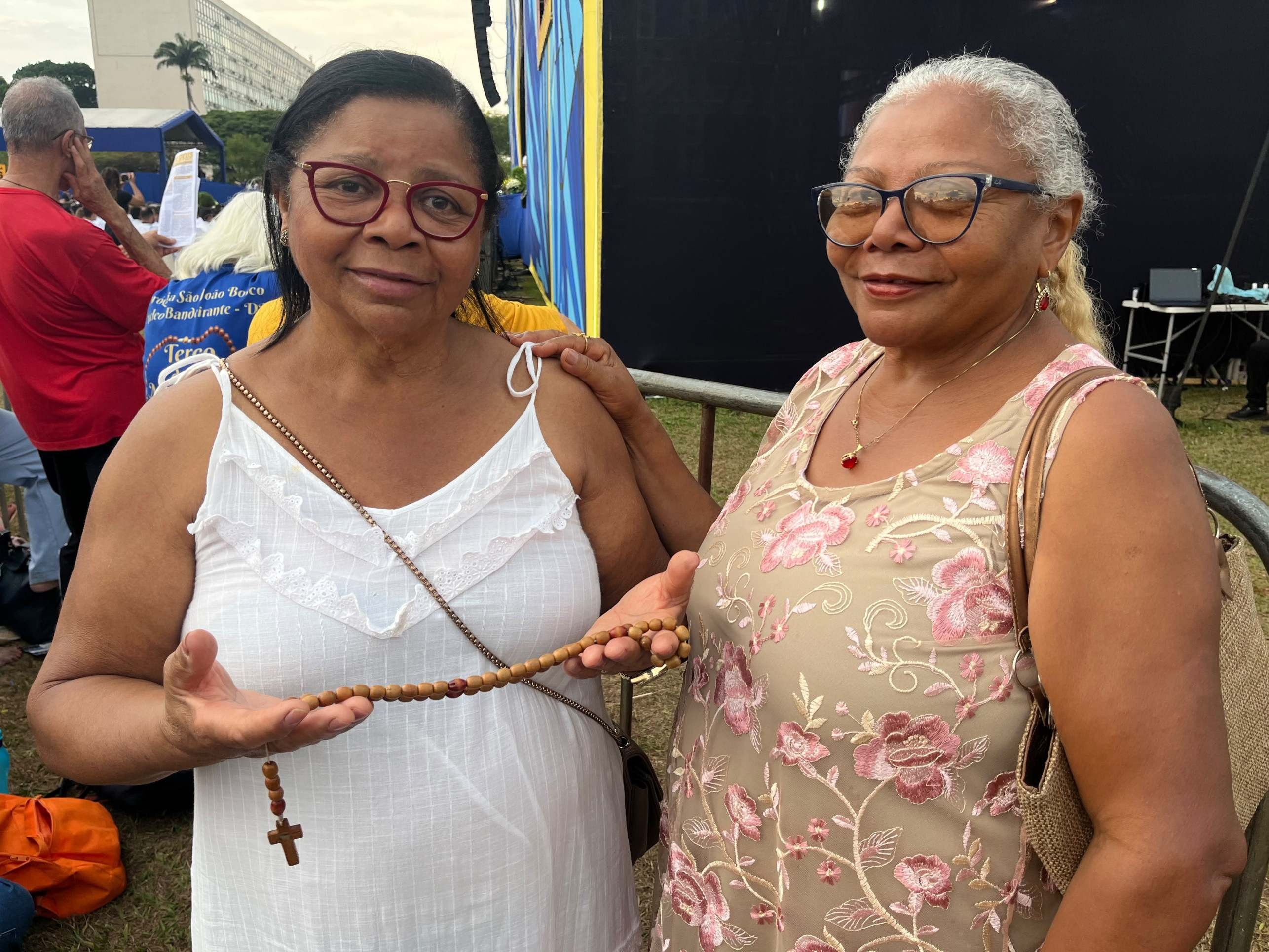 Maria Am&eacute;lia e Anorasi Sousa