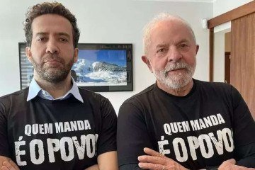 O TSE identificou que o deputado federal Janones atua em coordenação com a campanha, o que tornou obrigatório o registro oficial do canal de mensagens - (crédito: Ricardo Stuckert) O TSE identificou que o deputado federal Janones atua em coordenação com a campanha, o que tornou obrigatório o registro oficial do canal de mensagens - (crédito: Ricardo Stuckert)
