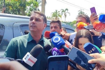 Flávio Bolsonaro recua e diz que votará a favor do fim da escala 6x1 - Ed Alves/CB/DA.Press