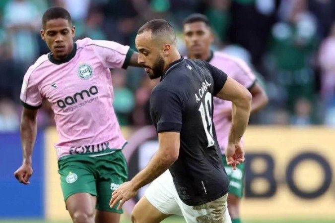 Cabral passa em branco mais uma vez - (crédito: Foto: Vitor Silva/Botafogo ) Cabral passa em branco mais uma vez - (crédito: Foto: Vitor Silva/Botafogo )