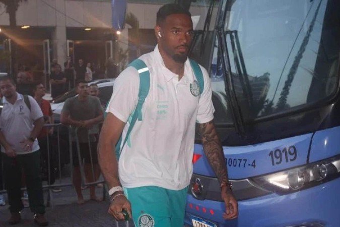 Palmeiras desembarcou no Rio de Janeiro nesta terça-feira no Rio de Janeiro - (crédito: Foto: Divulgação / Palmeiras) Palmeiras desembarcou no Rio de Janeiro nesta terça-feira no Rio de Janeiro - (crédito: Foto: Divulgação / Palmeiras)