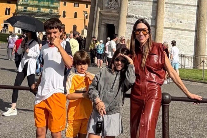 Patrícia Abravanel com os filhos na Itália - (crédito: Foto reprodução internet) Patrícia Abravanel com os filhos na Itália - (crédito: Foto reprodução internet)