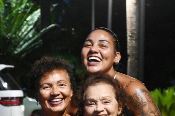 Na foto, Maria do Socorro Sousa Vale, 89, Maria do Carmo Vale Tavares, 66, e Ana Lu&iacute;sa Tavares Gentil, 27 -  (crédito:  Ed Alves CB/DA Press)