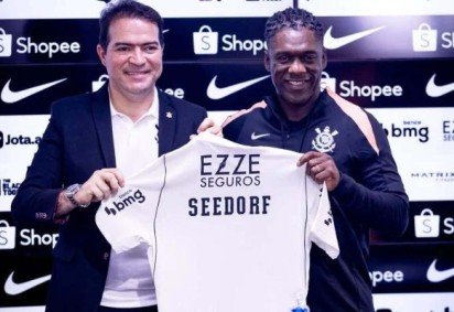 Novo técnico destaca a estrutura do clube e o empenho dos jogadores -  (crédito: Foto: Rodrigo Coca/Agência Corinthians) -Novo técnico destaca a estrutura do clube e o empenho dos jogadores -  (crédito: Foto: Rodrigo Coca/Agência Corinthians)