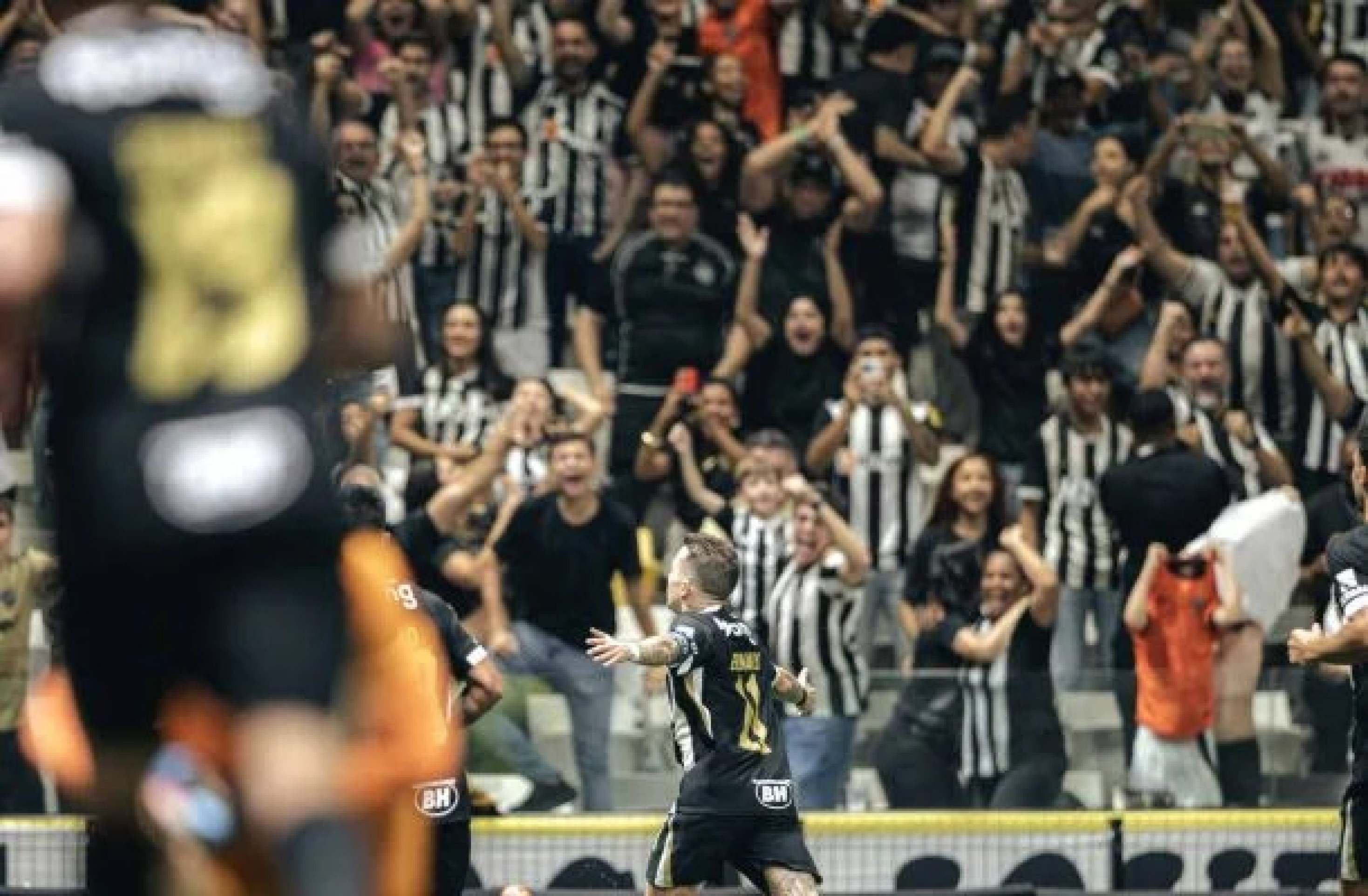 Sul-Americana: Atlético arrasa City Toque e está com um pé na final