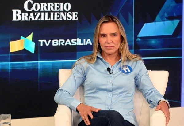 Celina Le&atilde;o sobre coron&eacute;is presos no 8 de janeiro: "reintegrarei se forem anistiados"
 -  (crédito: Ed Alves/CB/D.A Press)