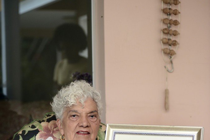  15/10/2026. Crédito: Minervino Júnior/CB/D.A Press. Brasil.  Brasilia - DF. Coluna Nossos Mestres Maria Glória Moura fundadora do núcleo de estudos afro Brasileiros na Universidade de Brasília