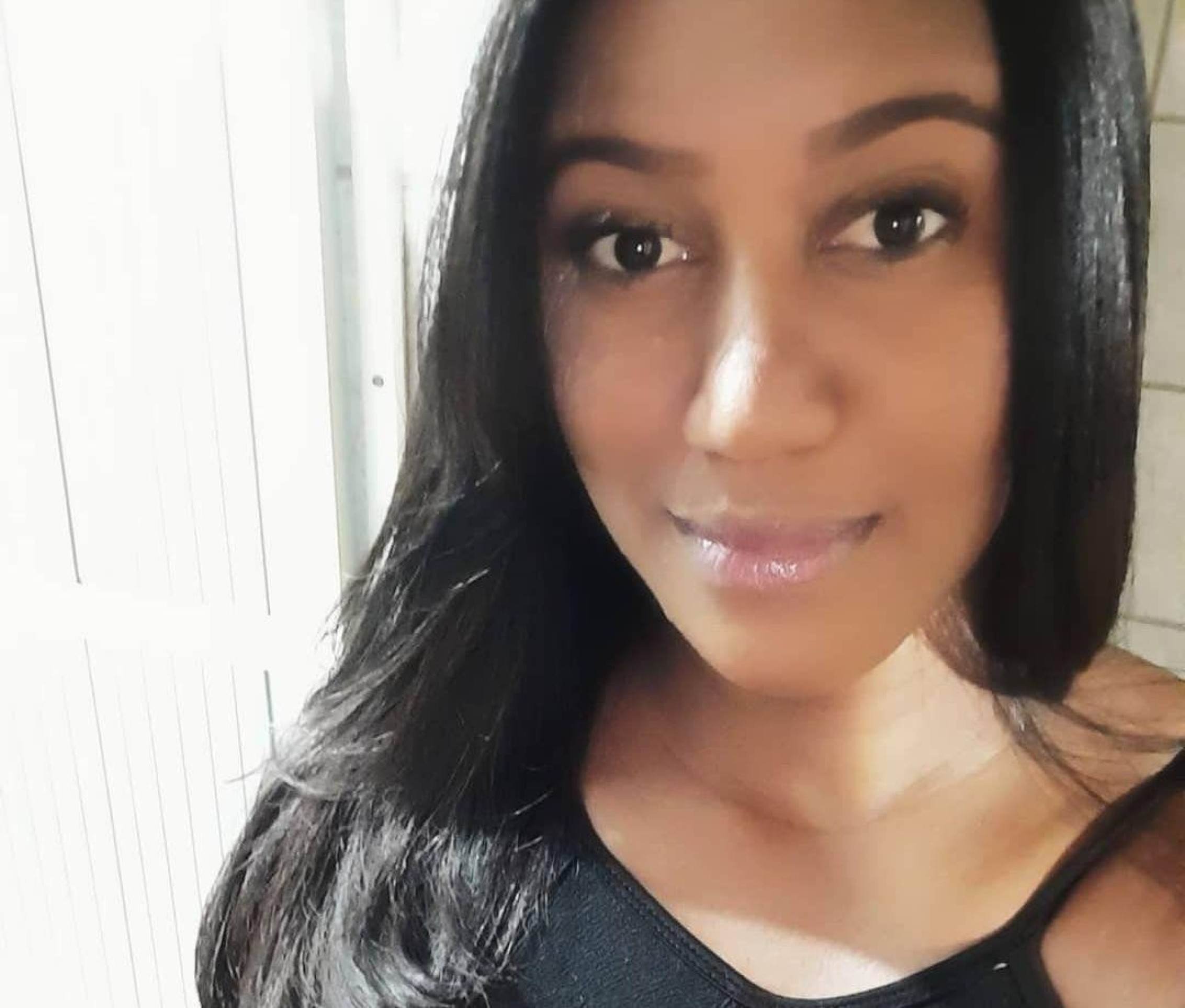 Mães solo celebram fim da escala 6x1: 'Estava vendo a vida dos meus filhos passar'