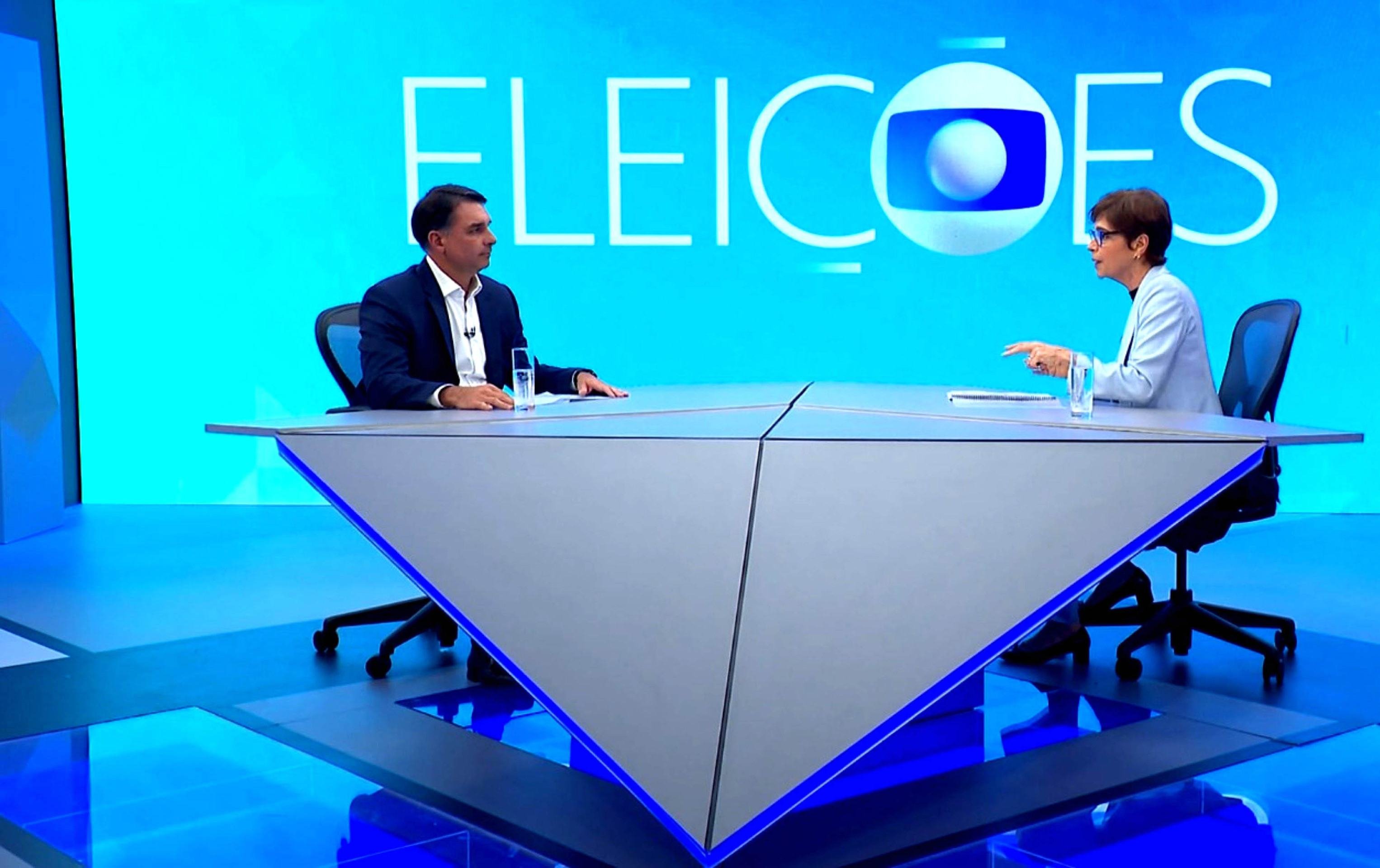 Flávio Bolsonaro nega irregularidades em relação com Vorcaro - Foto