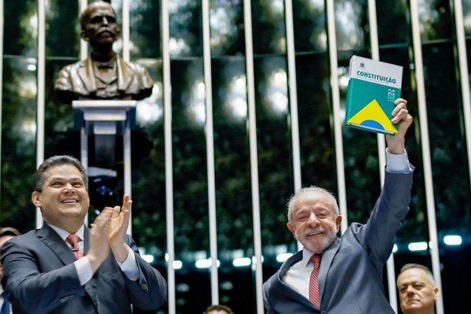 "Conquista histórica": Lula compara fim da 6x1 com Constituinte - Foto
