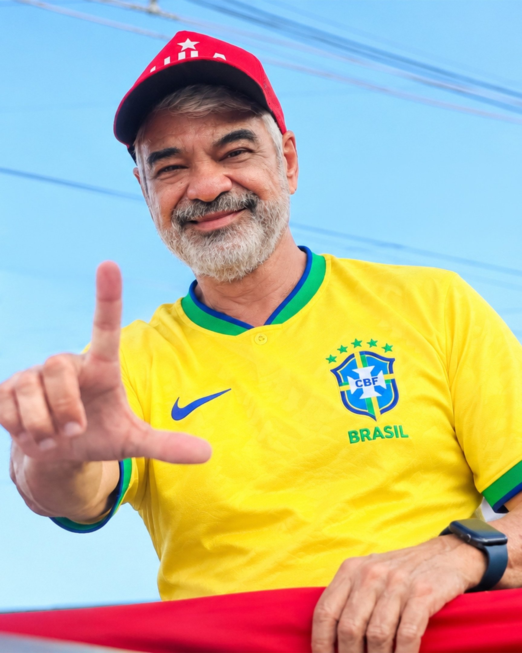 O parlamentar pernambucano tamb&eacute;m participou da ofensiva virtual