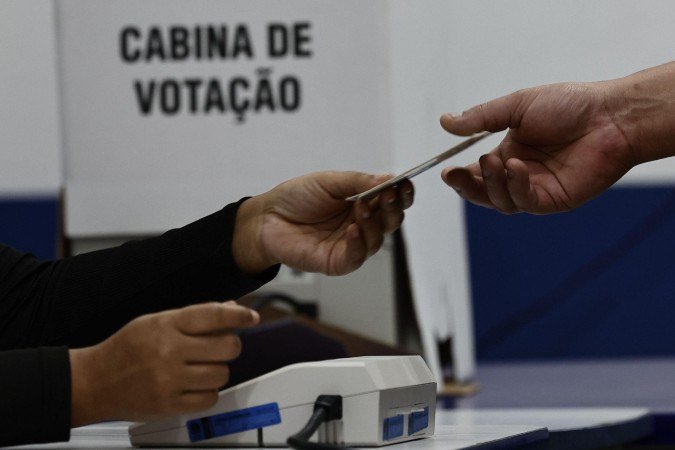 Número de seções modificadas até o momento representa menos de 1% do total das seções - (crédito: Reuters) Número de seções modificadas até o momento representa menos de 1% do total das seções - (crédito: Reuters)