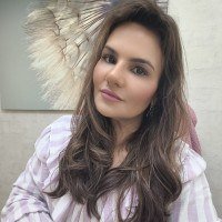 ROBERTA FRAN&Ccedil;A (PSIQUIATRA E M&Eacute;DICA ESPECIALISTA EM LONGEVIDADE CONSCIENTE E SA&Uacute;DE MENTAL)