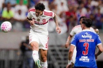 Apesar do jejum de quatro jogos sem balançar as redes, Pedro lidera isolado a artilharia rubro-negra na temporada com 25 gols - (crédito: Foto: Gilvan de Souza / Flamengo) Apesar do jejum de quatro jogos sem balançar as redes, Pedro lidera isolado a artilharia rubro-negra na temporada com 25 gols - (crédito: Foto: Gilvan de Souza / Flamengo)