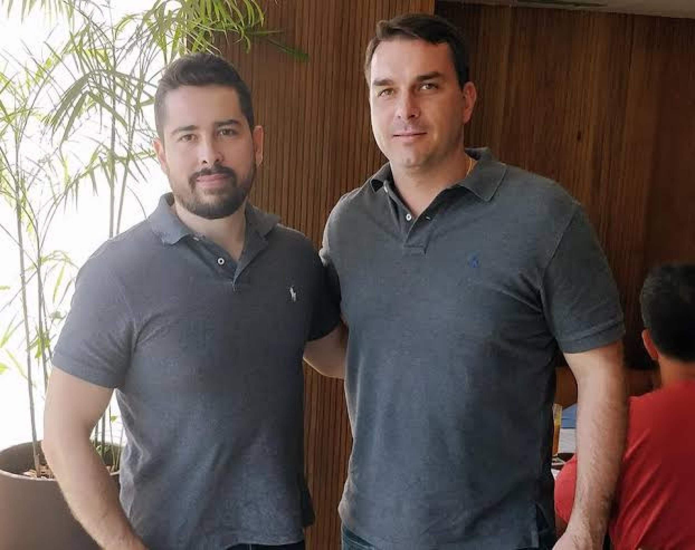"Saidinha": mecanismo criticado por Flávio foi criado por avô de aliado