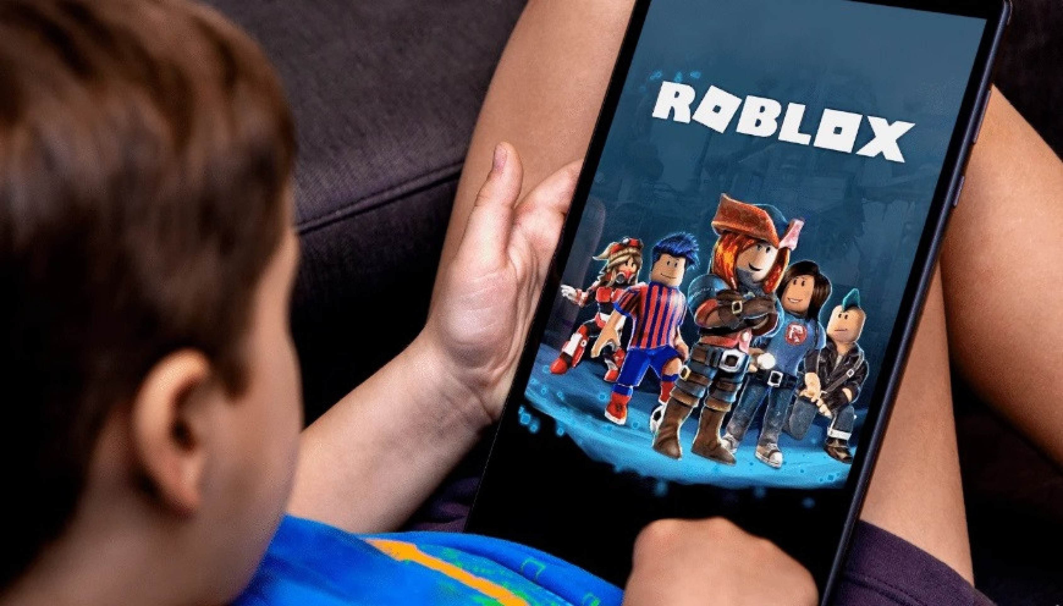 Adolescente é vítima de chantagem após contato em jogo on-line
