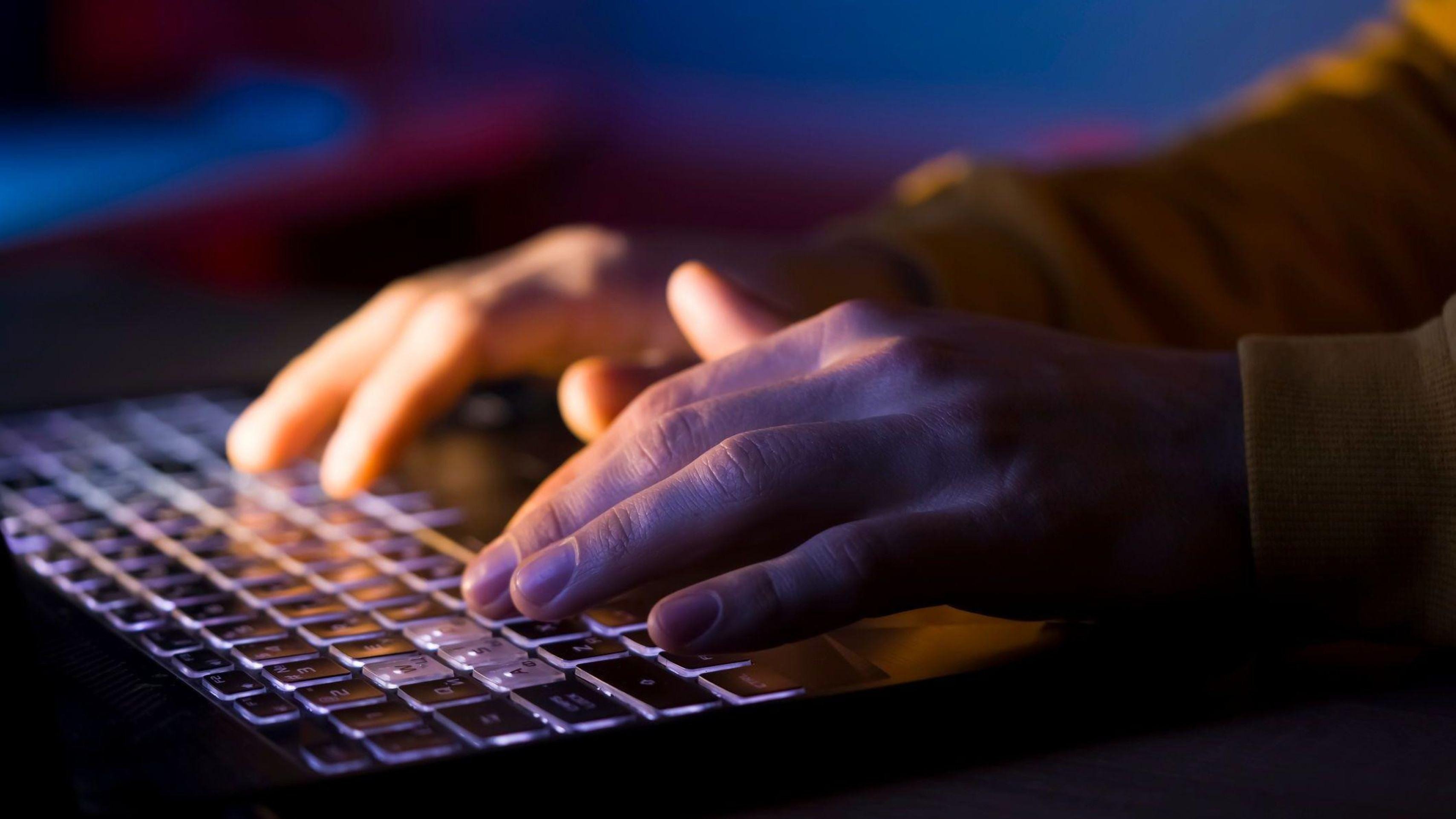 Sites em vrios pases so desativados aps IA detectar | Mundo | QTU Notícias