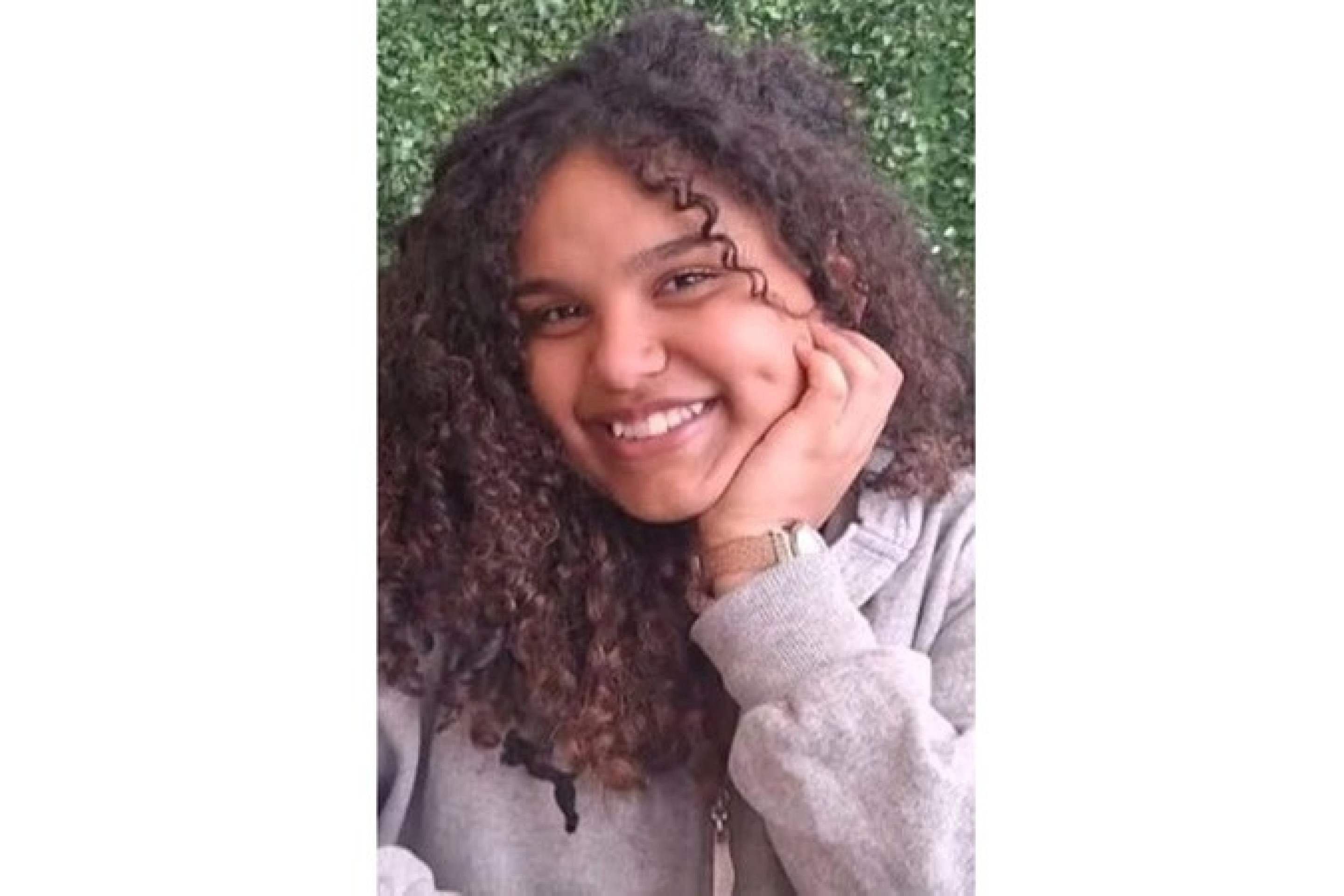 Sarah da Silva aponta dificuldades enfrentadas pelos jovens pobres