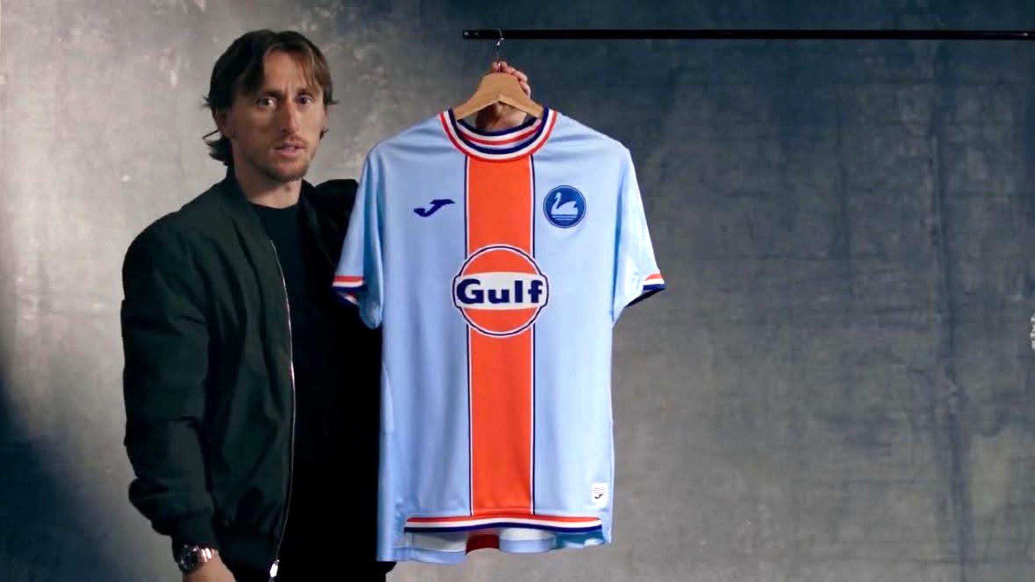 O football manager da vida real: craques investem na compra de times