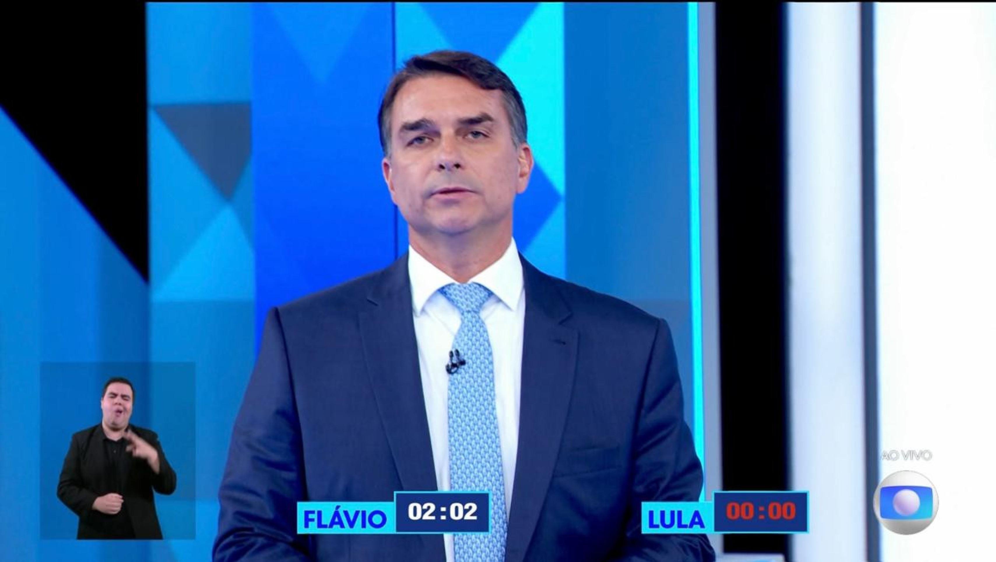Flávio diz que se arrepende de votar contra aumento da licença-maternidade - Foto