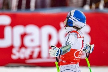 Lucas Braathen comemora a conquista da medalha de ouro na Áustria -  (crédito: Kevin Voigt/VOIGT/FIS)