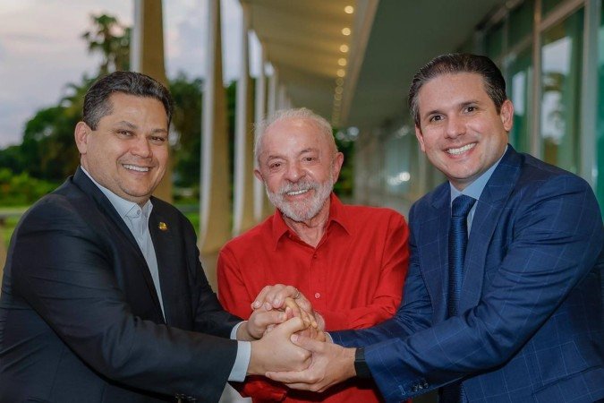 Presidente Lula, após reunião com presidente do Senado, Davi Alcolumbre, e da Câmara, Hugo Motta - (crédito: Ricardo Stuckert/Reprodução) Presidente Lula, após reunião com presidente do Senado, Davi Alcolumbre, e da Câmara, Hugo Motta - (crédito: Ricardo Stuckert/Reprodução)