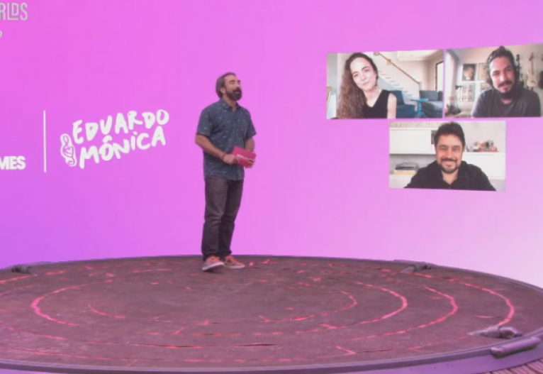 Elenco de Eduardo e Mônica na CCXP Worlds