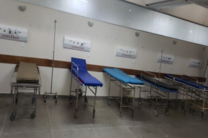 Instalação da ala 2 de covid-19: adaptação improvisada no Pronto Socorro