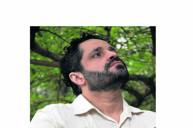 Rogério Caetano lança álbum com 10 faixas nas plataformas digitais -  (crédito: Guido Castello/Divulgação)