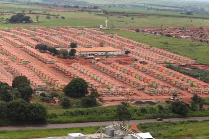 O acidente aconteceu na parte pavimentada da estrada do Chatão, proximidade do Residencial Waldemar Marchi - (crédito: Prefeitura de Frutal/Divulgação) O acidente aconteceu na parte pavimentada da estrada do Chatão, proximidade do Residencial Waldemar Marchi - (crédito: Prefeitura de Frutal/Divulgação)
