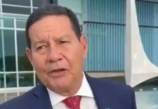 Reprodução/Twitter General Hamilton Mourão