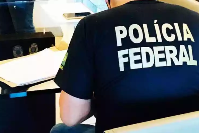 Sete mandados de prisão foram expedidos pela Justiça de Teófilo Otoni; pena para os criminosos pode chegar a 19 anos de prisão. - (crédito: Reprodução/Polícia Federal) Sete mandados de prisão foram expedidos pela Justiça de Teófilo Otoni; pena para os criminosos pode chegar a 19 anos de prisão. - (crédito: Reprodução/Polícia Federal)