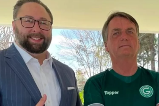 Jason Miller assumirá o cargo de assessor sênior da campanha presidencial de Donald Trump nas eleições de 2024 - (crédito: Divulgação) Jason Miller assumirá o cargo de assessor sênior da campanha presidencial de Donald Trump nas eleições de 2024 - (crédito: Divulgação)
