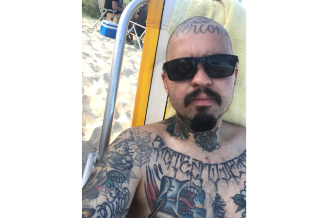 Pedro é descrito por pessoas próximas como um artista completo e voz única - (crédito: Arquivo pessoal) Pedro é descrito por pessoas próximas como um artista completo e voz única - (crédito: Arquivo pessoal)