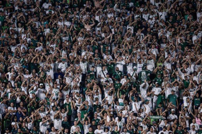 Torcida do Goiás -  (crédito: Reprodução/Instagram @goiasoficial)