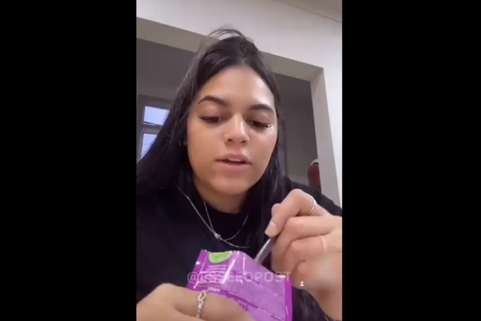 Inúmeros internautas criticaram o Inúmeros internautas criticaram o