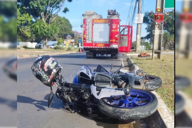 O motociclista apresentava cortes na região próxima ao joelho (a qual também teve fratura exposta), mão direita, pé esquerdo e um hematoma no tórax - (crédito: Divulgação/CBMDF) O motociclista apresentava cortes na região próxima ao joelho (a qual também teve fratura exposta), mão direita, pé esquerdo e um hematoma no tórax - (crédito: Divulgação/CBMDF)