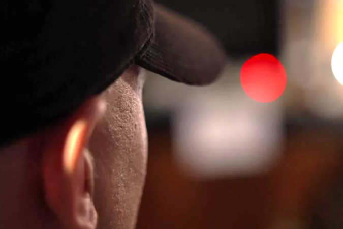 Yehor deseja contribuir para o esforço de guerra sem pegar em armas -  (crédito: BBC)