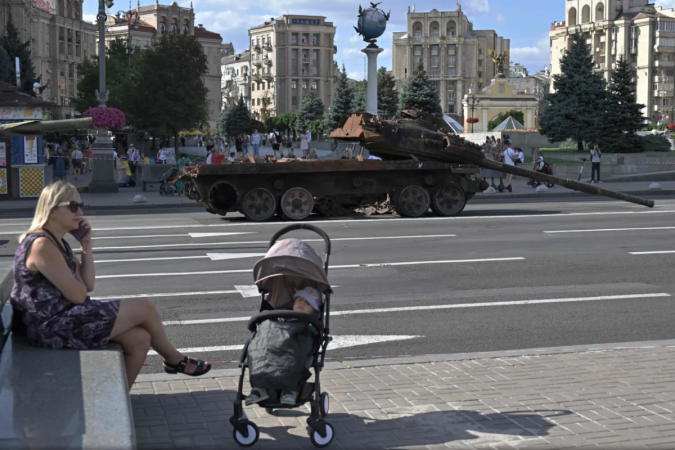 O 24 de agosto, Independência da Ucrânia, será comemorado no país com uma exposição de tanques e drones russos abatidos - (crédito: Roman Pilipey/AFP) O 24 de agosto, Independência da Ucrânia, será comemorado no país com uma exposição de tanques e drones russos abatidos - (crédito: Roman Pilipey/AFP)