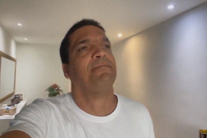 Cabo Daciolo é torcedor do Vasco da Gama e comemorou o momento atual do clube - (crédito: Reprodução/ X @CaboDaciolo) Cabo Daciolo é torcedor do Vasco da Gama e comemorou o momento atual do clube - (crédito: Reprodução/ X @CaboDaciolo)