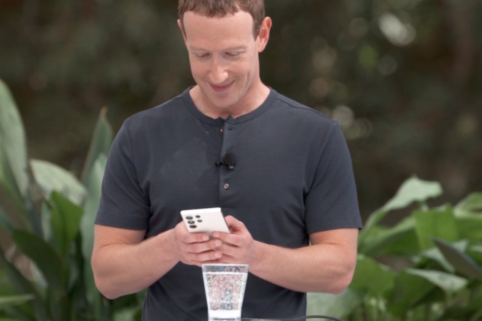 Zuckerberg utiliza smartphone da Samsung durante o evento Meta Connect 2023 - (crédito: Divulgação / Meta Connect) Zuckerberg utiliza smartphone da Samsung durante o evento Meta Connect 2023 - (crédito: Divulgação / Meta Connect)