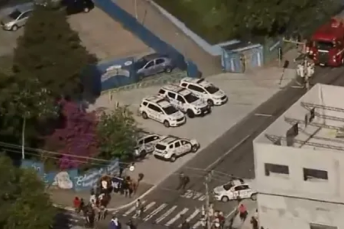 Ataque a escola em SP deixa três feridos e uma aluna morre -  (crédito: Reprodução/TV Globo)