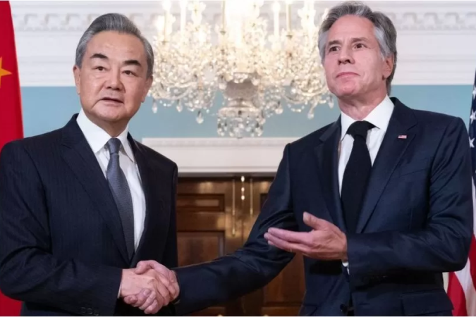 Wang voou para Washington para discutir o conflito com Antony Blinken - (crédito: Getty Images) Wang voou para Washington para discutir o conflito com Antony Blinken - (crédito: Getty Images)