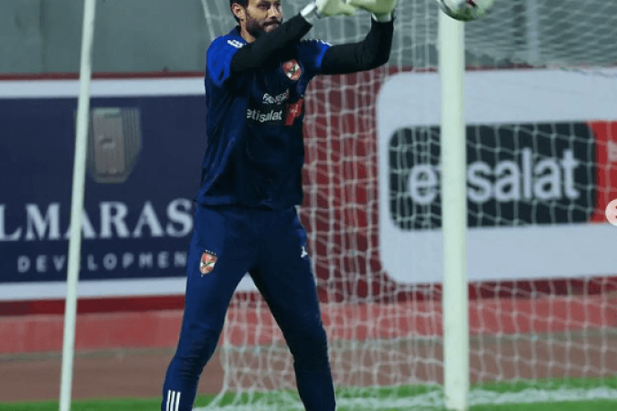 Um dos grandes destaques do Al-Ahly é o goleiro Mohamed El Shenawy, que disputou a Copa do Mundo de 2018 pelo Egito e acumula 11 taças pelo clube. - Foto: Divulgação/Al-Ahly