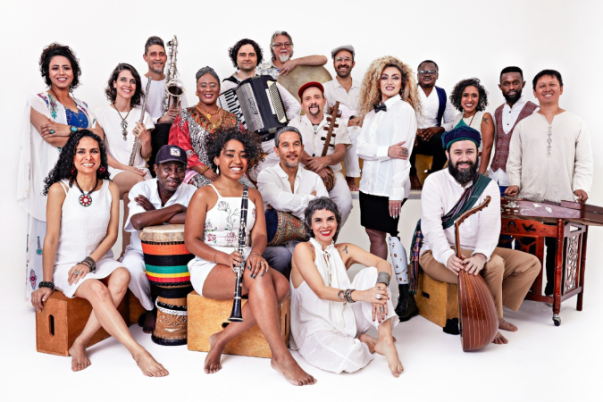Orquestra Mundana Refugi se apresenta nesta quinta (09/11), na Catedral de Brasília - (crédito: Edu Svezia ) Orquestra Mundana Refugi se apresenta nesta quinta (09/11), na Catedral de Brasília - (crédito: Edu Svezia )