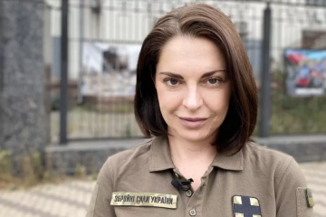Anastasia é uma russa que agora serve como médica no Exército ucraniano -  (crédito: BBC)