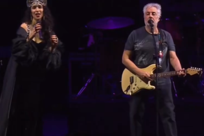 Marisa Monte e Roberto de Carvalho homenagearam Rita Lee no palco do Primavera Sound, em São Paulo -  (crédito: Reprodução/Multishow)