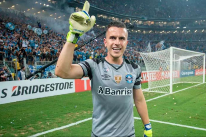 Gabriel Grando renovou com o Grêmio até o fim de 2026  -  (crédito:  - Foto: Lucas Uebel/Grêmio FBPA)