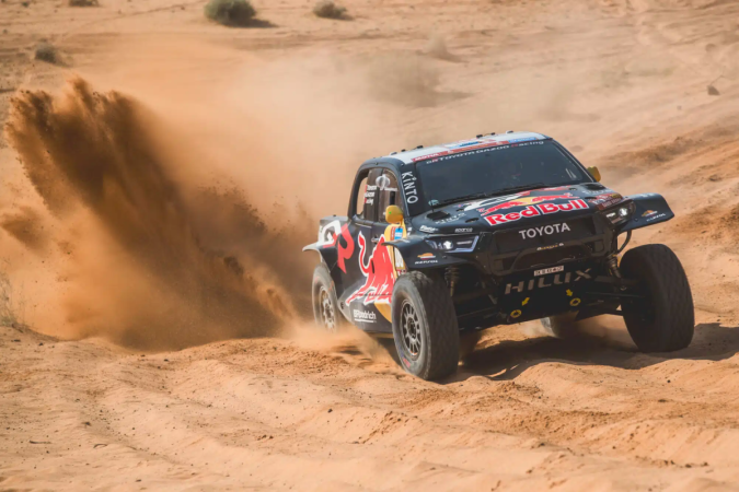 Na edição passada do Rally Dakar, Lucas terminou na terceira colocação geral. -  (crédito: Icon Sport/Reprodução)