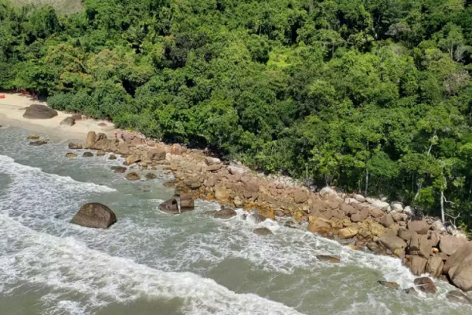 Bombeiros procuram mulher que desapareceu em Ubatuba, litoral paulista -  (crédito: Divulgação/GBMar)